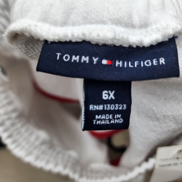 Tommy Hilfiger, 2 piece Set - Picture 5 of 7